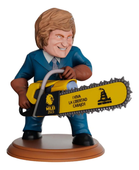Figura 3D premium de Javier Milei de 20 cm, caricatura sosteniendo motosierra amarilla con frase “Viva la libertad, carajo”, pintada a mano, edición numerada.