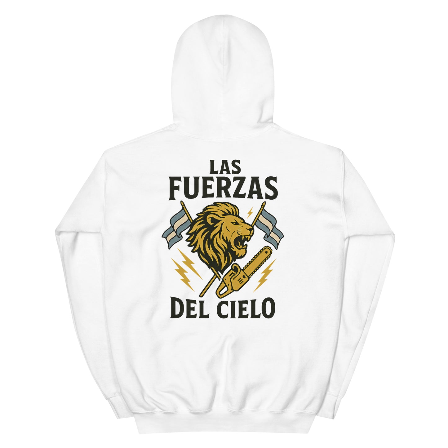 Mockup de sudadera unisex gris jaspeado (heavy blend) vista trasera con ilustración de un león rugiendo entre dos banderas argentinas, motosierra dorada y texto “Las fuerzas del cielo”, diseño libertario anticomunista.